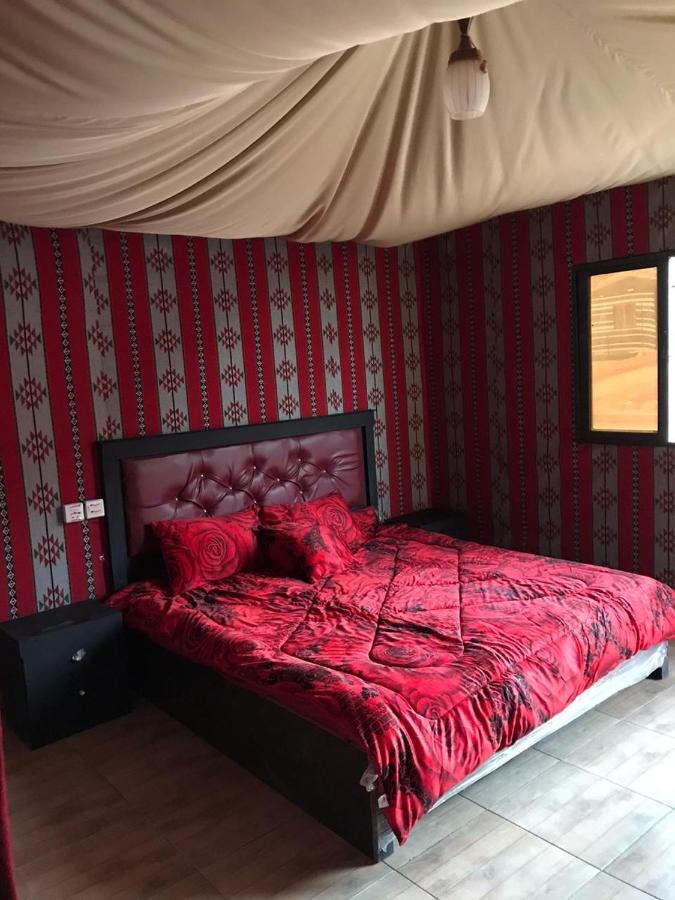Oryx Camp Hotel Wadi Rum Exterior foto